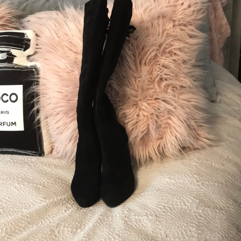 Black Boots